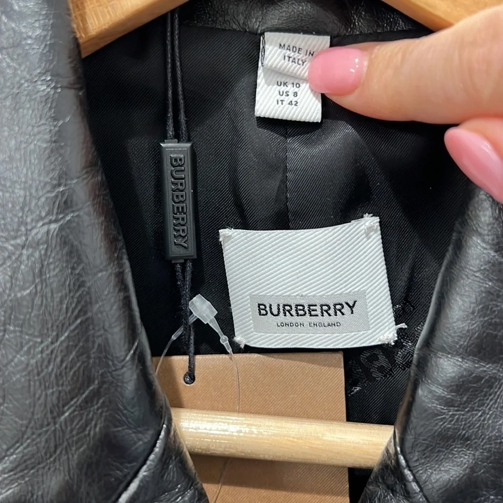 Burberry | NWT D-Ring Detail Crinkled Leather Trench Coat in Black - Size IT 42 - Picture 10 of 16